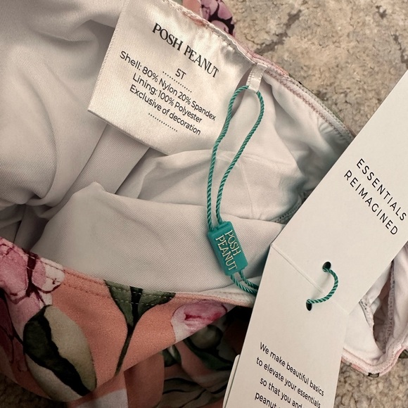 Posh peanut 5t girls swimsuit 💛🩱🌸 - Picture 3 of 4